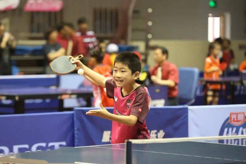 8年的世界 8年的世界