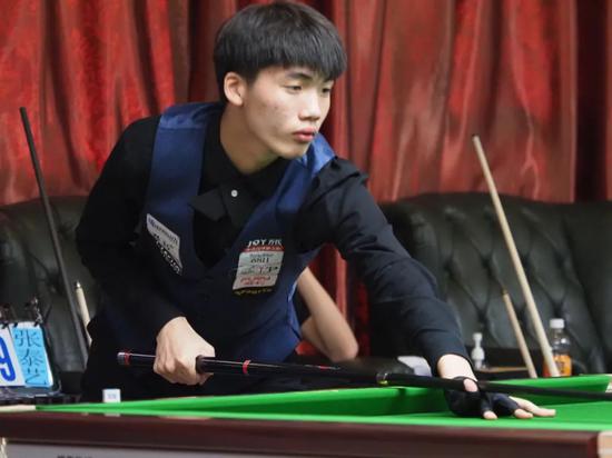 最佳男足俱 最佳男足俱