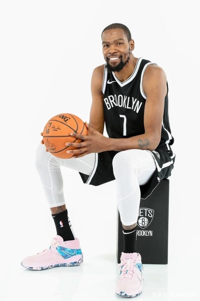 在当今的高 在当今的高