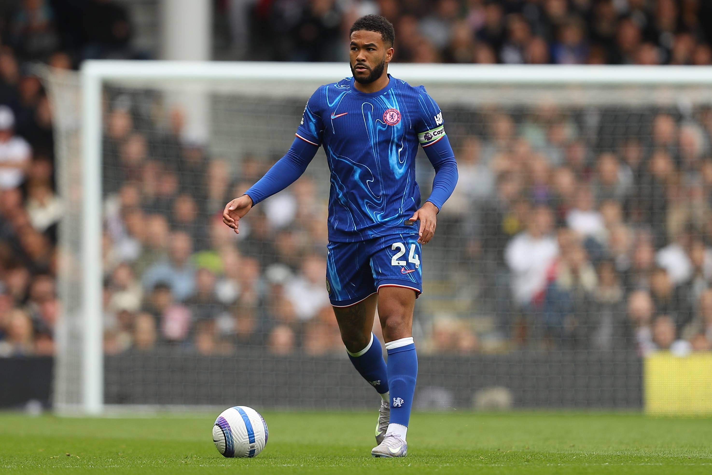 某队落后2 某队落后2